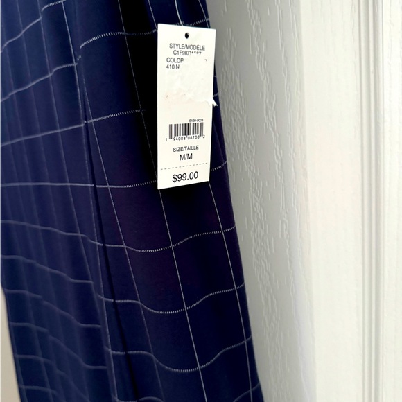 LORD & TAYLOR - Picture 6 of 6